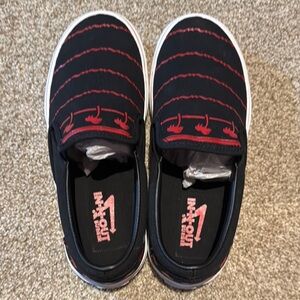 In-N-Out Burger Slip-On Shoes NWOT Black Red Drink Cup Streetwear Unisex W8.5/M7